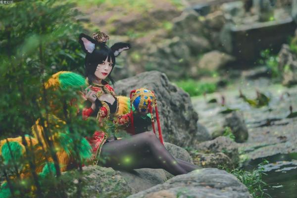    台湾正妹_ 阿璃 LOL英雄联盟 Cosplay写真：新春古风旗袍野性诱惑[21P]第10张图片