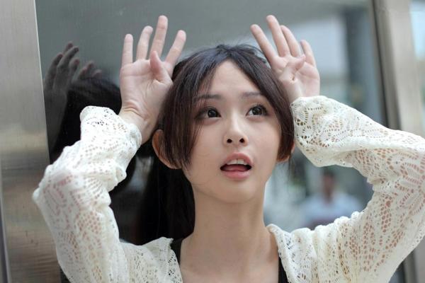    台湾正妹梅杜莎清纯甜美外拍写真合集，清新气质女神治愈系生活照，每一张都捕捉了迷人瞬间，高清大片值得收藏[27P]第6张图片