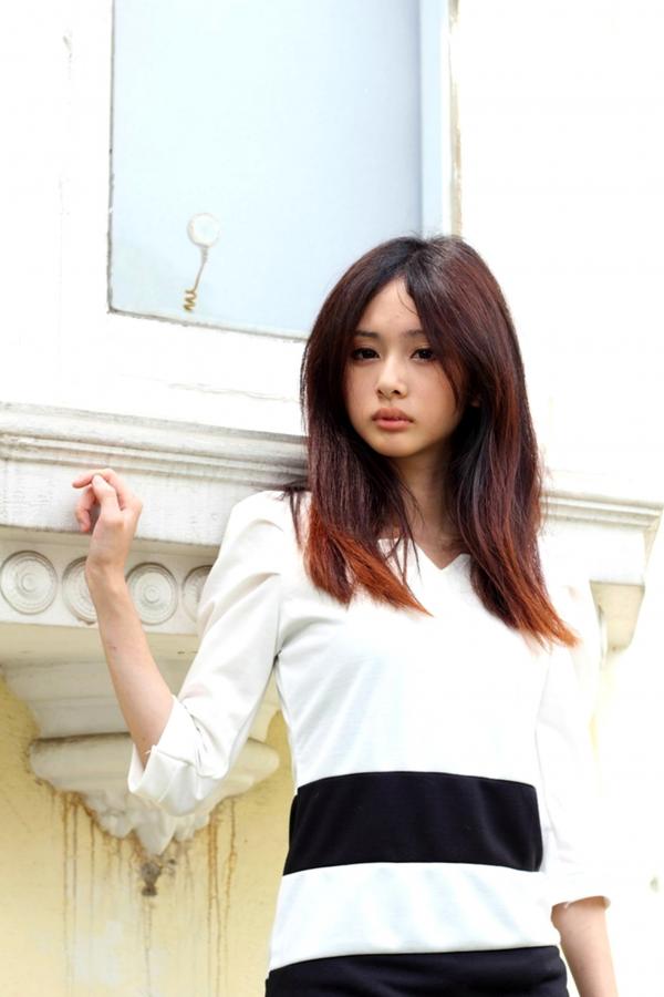    台湾正妹梅杜莎清纯甜美外拍写真合集，清新气质女神治愈系生活照，每一张都捕捉了迷人瞬间，高清大片值得收藏[27P]第23张图片