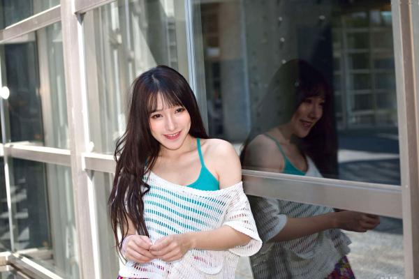    台湾正妹比比清新外拍写真，户外甜美时尚穿搭显迷人气质，绝美面容尽显女神范 [107P]第88张图片