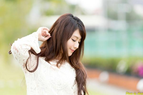    台湾正妹 Miso夏晴 台大外拍唯美私房写真 清新气质女神户外街拍第5张图片
