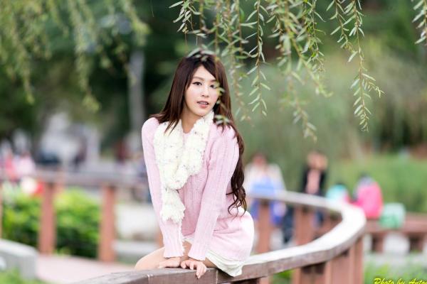    台湾正妹 Miso夏晴 台大外拍唯美私房写真 清新气质女神户外街拍第7张图片