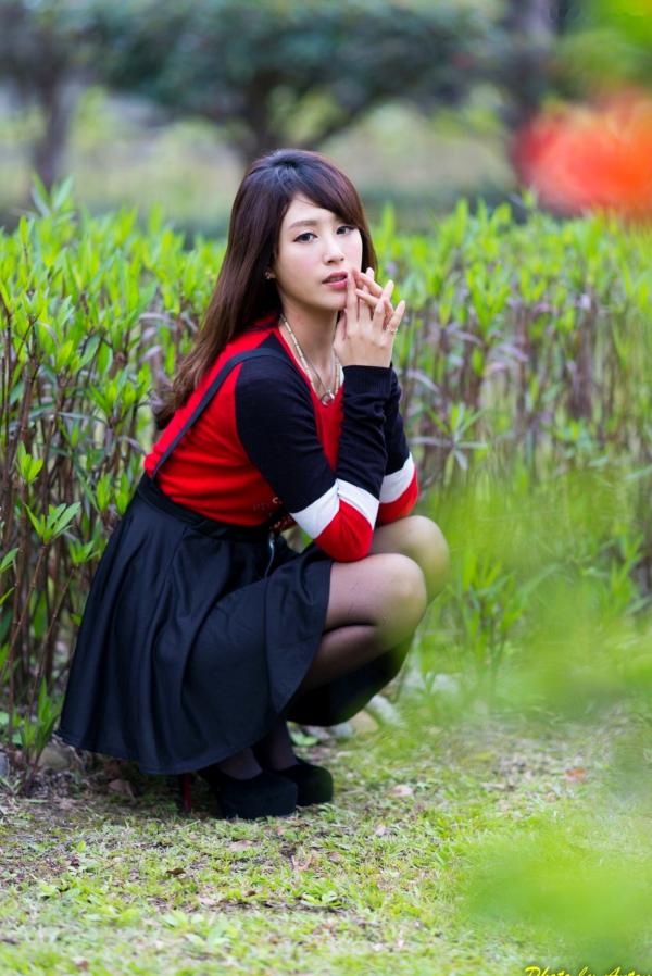    台湾正妹 Miso夏晴 台大外拍唯美私房写真 清新气质女神户外街拍第11张图片