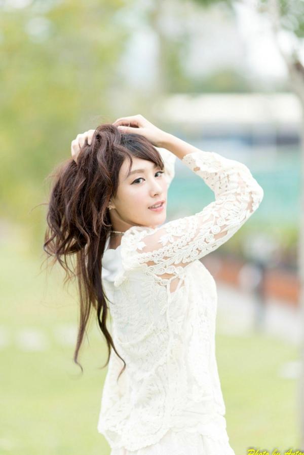    台湾正妹 Miso夏晴 台大外拍唯美私房写真 清新气质女神户外街拍第58张图片