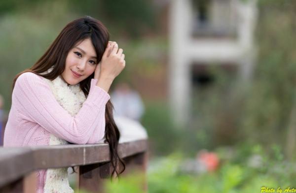    台湾正妹 Miso夏晴 台大外拍唯美私房写真 清新气质女神户外街拍第75张图片