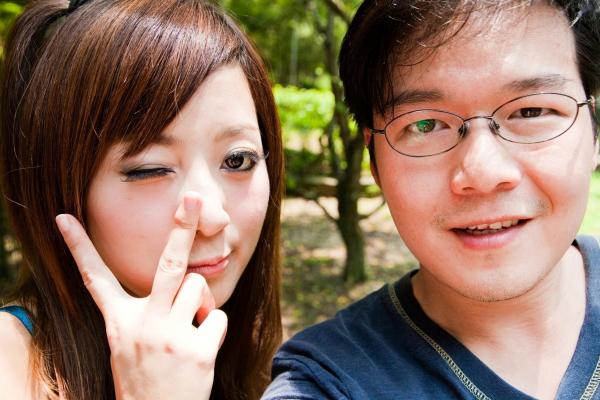    台湾正妹_张凯洁/Mikako《中興新村外拍》写真集，清新户外少女风，甜美可人，简约穿搭尽显修长美腿第54张图片
