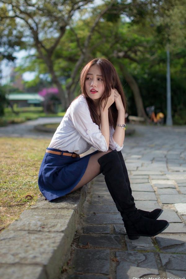    台湾正妹思綺《雙溪公園》户外街拍，多套穿搭展示青春活力与清新甜美写真集第34张图片