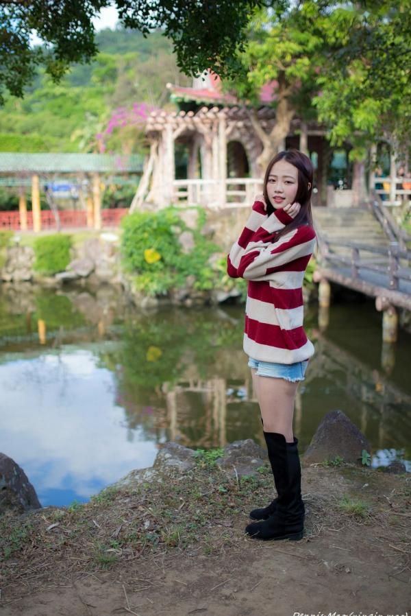    台湾正妹思綺《雙溪公園》户外街拍，多套穿搭展示青春活力与清新甜美写真集第81张图片