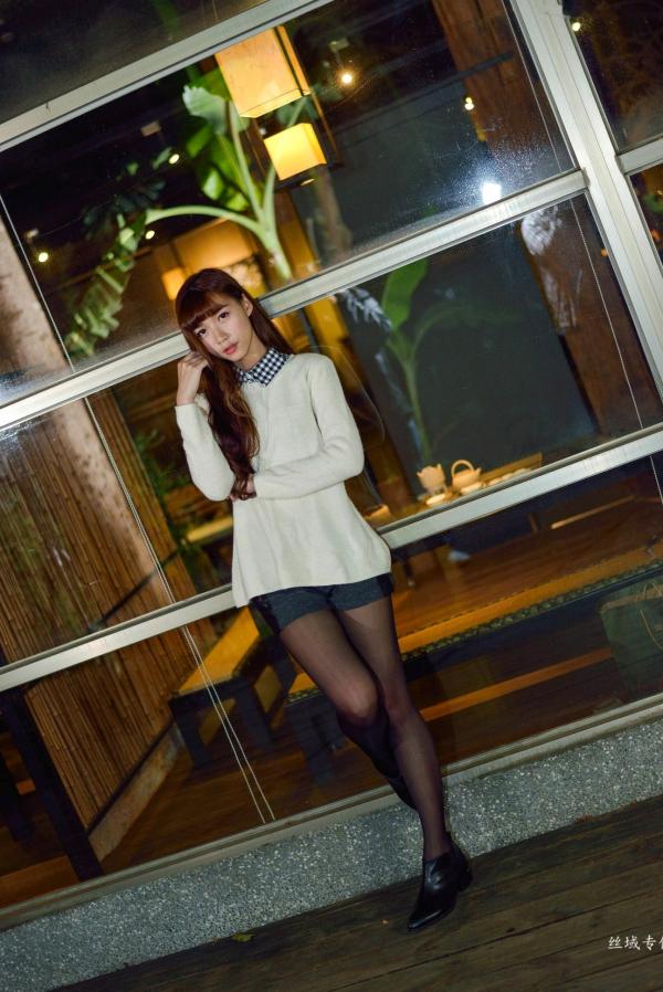    台湾正妹TiTi Yang夜拍写真集：都市街头演绎清新甜美邻家女孩风第22张图片