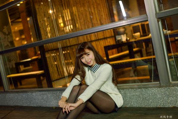    台湾正妹TiTi Yang夜拍写真集：都市街头演绎清新甜美邻家女孩风第28张图片
