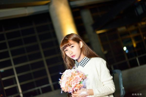    台湾正妹TiTi Yang夜拍写真集：都市街头演绎清新甜美邻家女孩风第55张图片