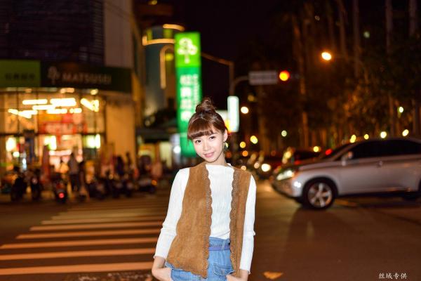    台湾正妹TiTi Yang夜拍写真集：都市街头演绎清新甜美邻家女孩风第136张图片