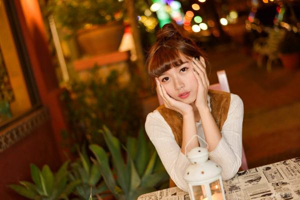    台湾正妹TiTi Yang夜拍写真集：都市街头演绎清新甜美邻家女孩风第166张图片