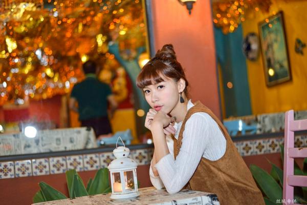   台湾正妹TiTi Yang夜拍写真集：都市街头演绎清新甜美邻家女孩风第174张图片