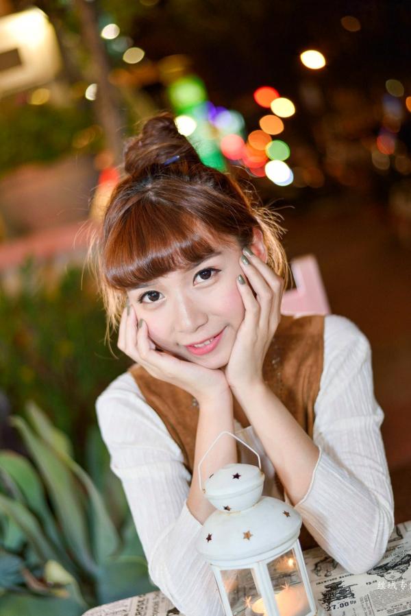    台湾正妹TiTi Yang夜拍写真集：都市街头演绎清新甜美邻家女孩风第183张图片