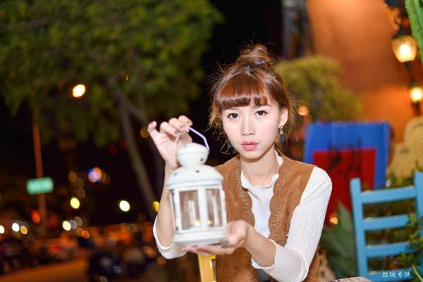    台湾正妹TiTi Yang夜拍写真集：都市街头演绎清新甜美邻家女孩风第195张图片