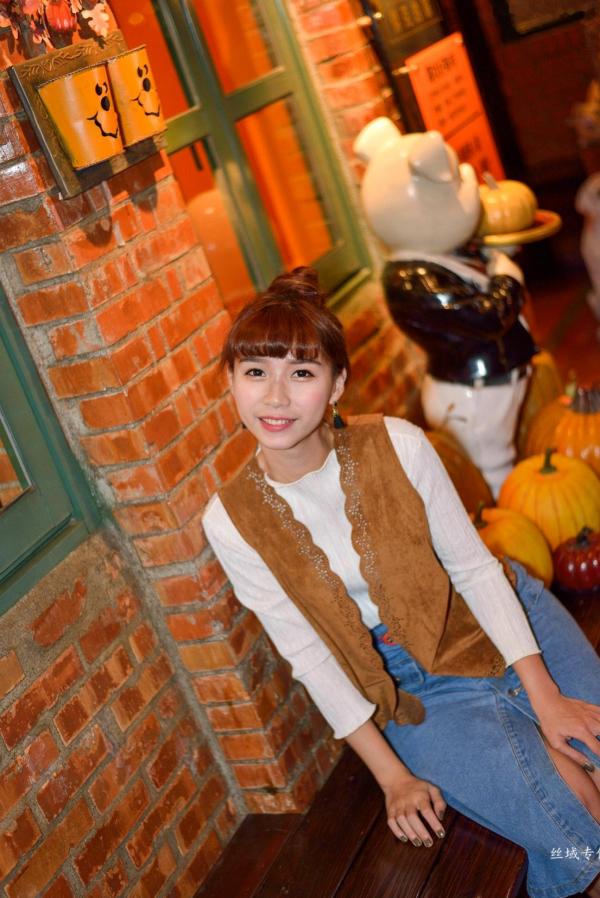    台湾正妹TiTi Yang夜拍写真集：都市街头演绎清新甜美邻家女孩风第208张图片