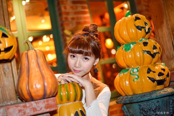    台湾正妹TiTi Yang夜拍写真集：都市街头演绎清新甜美邻家女孩风第224张图片
