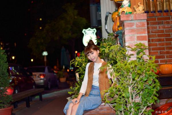    台湾正妹TiTi Yang夜拍写真集：都市街头演绎清新甜美邻家女孩风第228张图片