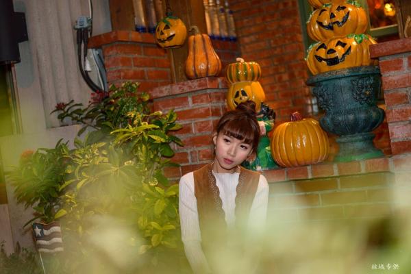    台湾正妹TiTi Yang夜拍写真集：都市街头演绎清新甜美邻家女孩风第233张图片