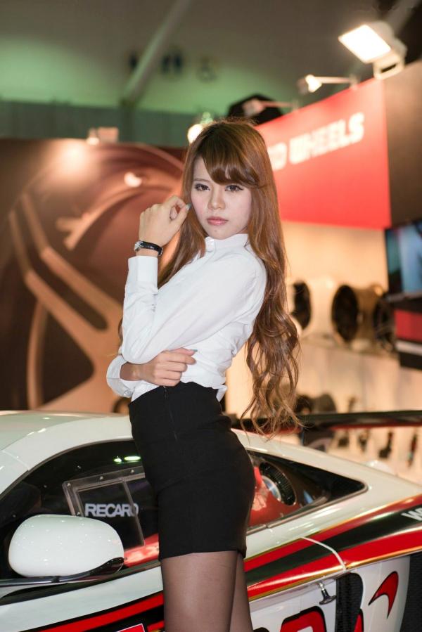    台湾正妹车展及户外迷彩军事主题高清合集，模特身着性感赛车女郎装与制服诱惑展现火辣身材[70P]第13张图片