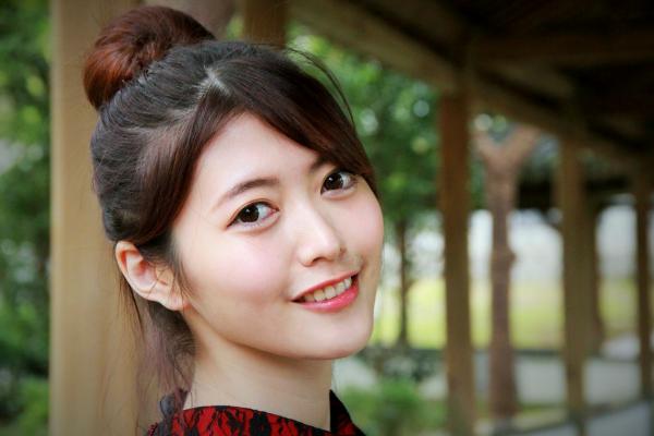    台湾正妹黄品瑄Brindy薛薛至善园旗袍外拍，古典气质女神演绎极品美腿诱惑写真第57张图片