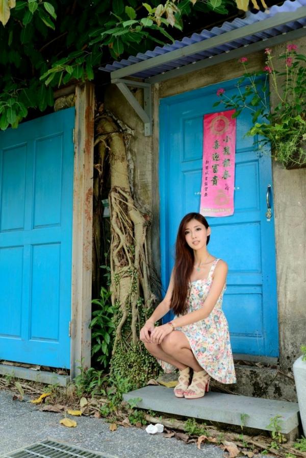    台湾正妹_Kila晶晶/金允乔《街拍吊带连衣裙系列》写真集第27张图片