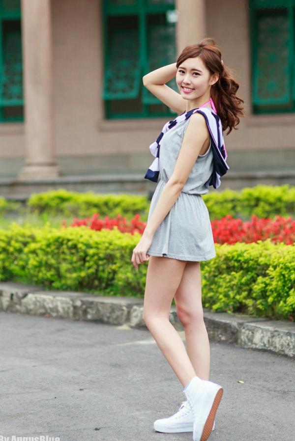    台湾正妹Queenie郭珉妏清新户外私房写真，比基尼与运动风演绎甜美诱惑（65P）第14张图片