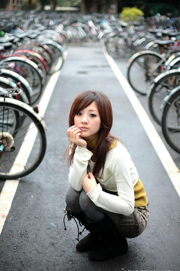    台湾正妹张允霏果子MM《梦想翅膀》清新甜美风，邻家少女户外治愈系写真集第14张图片