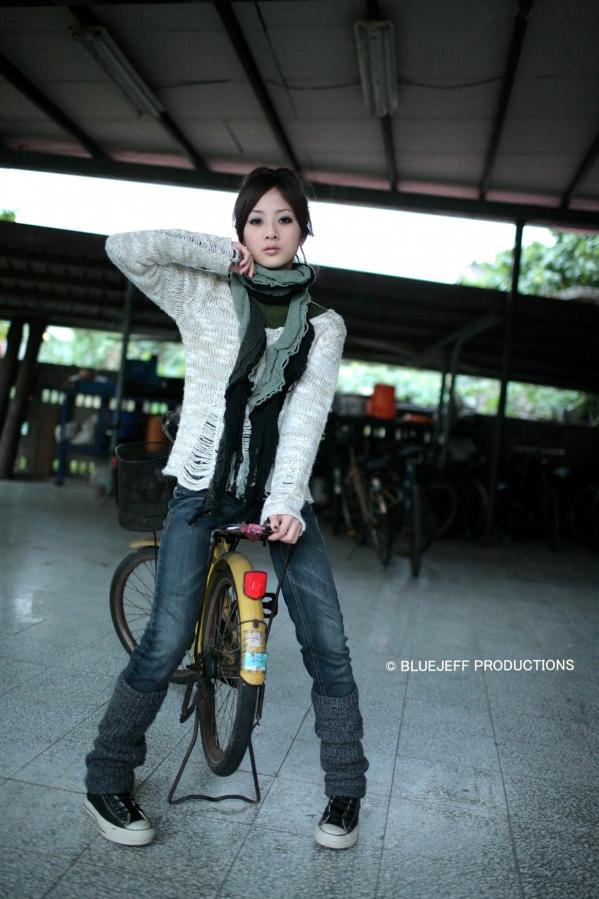    台湾正妹张允霏果子MM《梦想翅膀》清新甜美风，邻家少女户外治愈系写真集第30张图片