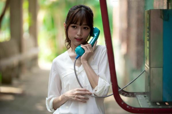    台湾正妹Lady憶憶/彭丽嘉《士林官邸》户外写真，优雅红裙清纯气质女神清新街拍第39张图片