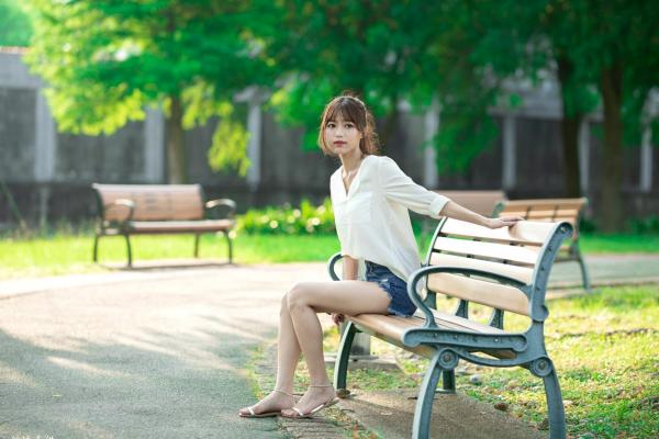    台湾正妹Lady憶憶/彭丽嘉《士林官邸》户外写真，优雅红裙清纯气质女神清新街拍第60张图片