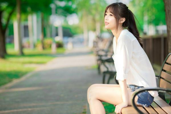    台湾正妹Lady憶憶/彭丽嘉《士林官邸》户外写真，优雅红裙清纯气质女神清新街拍第64张图片