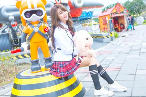    台湾正妹Candy孙卉彤：新儿童乐园清纯JK制服写真，元气满满的校园女神第59张图片