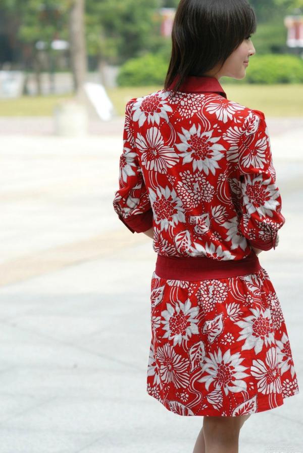    台湾正妹果子MM/Mikako甜美写真，清新邻家系穿搭，治愈系元气少女时尚街拍精选第10张图片