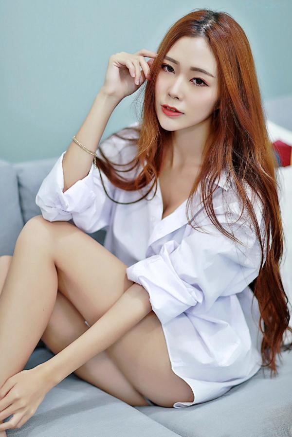    黄上晏Rubis私房性感写真：白衬衫制服诱惑与魅惑蕾丝睡衣合集，尽显完美曲线与女神气质第2张图片