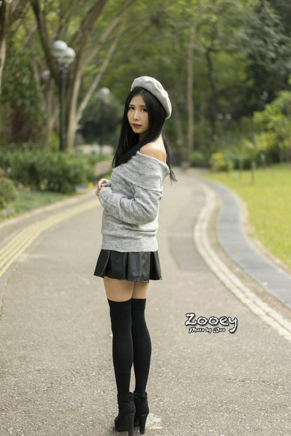   台湾正妹Zooey清新户外街拍写真，三套精美穿搭展现迷人气质，为你解锁更多治愈系瞬间[62P]第29张图片