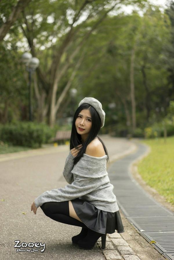    台湾正妹Zooey清新户外街拍写真，三套精美穿搭展现迷人气质，为你解锁更多治愈系瞬间[62P]第35张图片