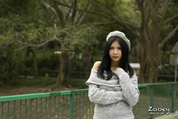    台湾正妹Zooey清新户外街拍写真，三套精美穿搭展现迷人气质，为你解锁更多治愈系瞬间[62P]第45张图片