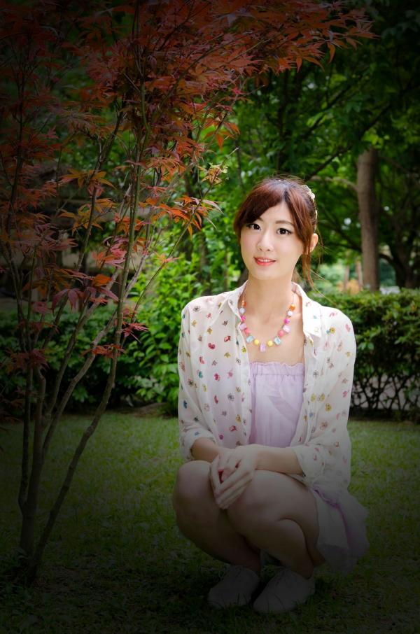    台湾模特林茉晶Queena清纯甜美私房写真，公园清新街拍、气质女神外拍套图第41张图片