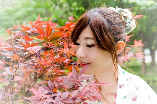    台湾模特林茉晶Queena清纯甜美私房写真，公园清新街拍、气质女神外拍套图第56张图片
