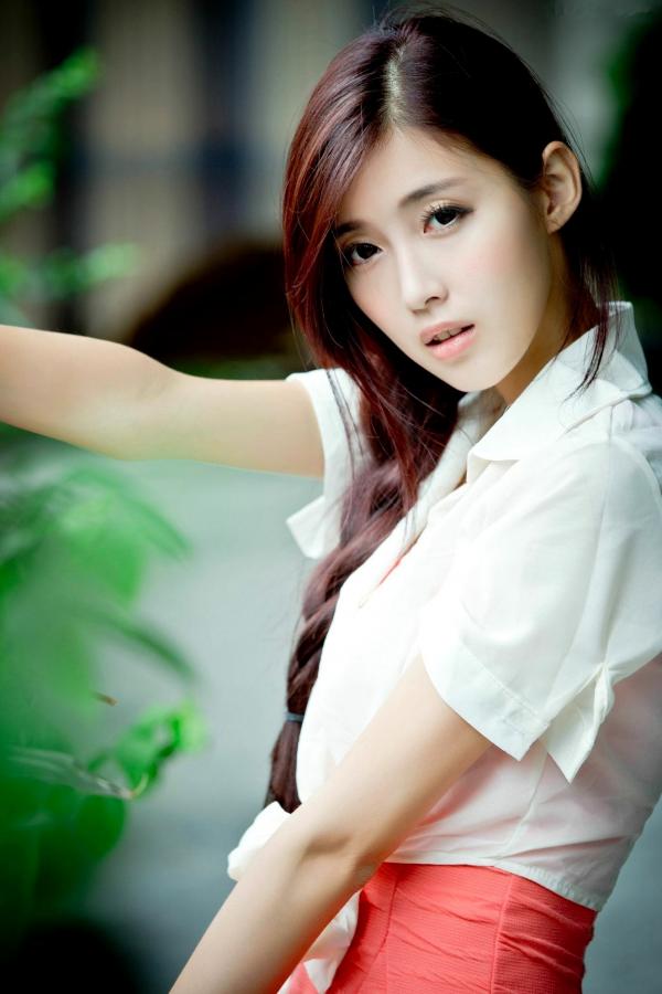    台湾正妹金允乔Kila晶晶《環南公寓街拍》甜美户外写真，清纯少女治愈风，高颜值长腿少女日常穿搭摄影第24张图片
