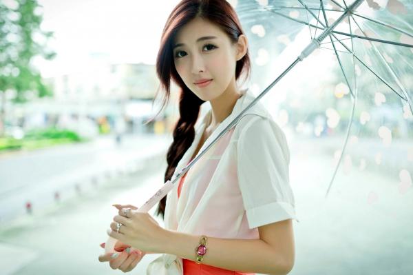    台湾正妹金允乔Kila晶晶《環南公寓街拍》甜美户外写真，清纯少女治愈风，高颜值长腿少女日常穿搭摄影第139张图片