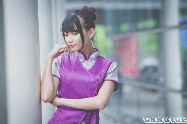    台湾正妹蔡译心Candice空姐角色扮演街拍写真，精致制服诱惑搭配黑丝美腿[41P]第35张图片