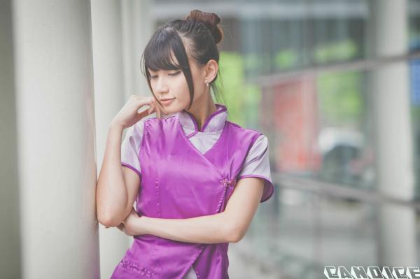    台湾正妹蔡译心Candice空姐角色扮演街拍写真，精致制服诱惑搭配黑丝美腿[41P]第36张图片