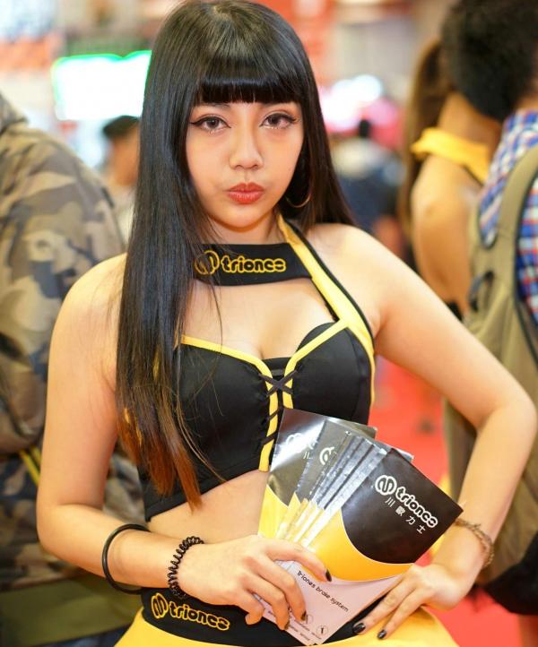    台湾正妹：2018台北国际汽车零配件展车模合集，现场高清性感制服诱惑，气质女神倾情展示第115张图片