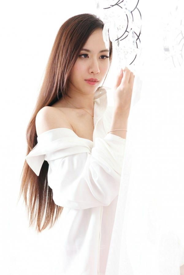    台湾正妹Dora妍希演绎黑色蕾丝诱惑，精选唯美私房棚拍写真集第11张图片