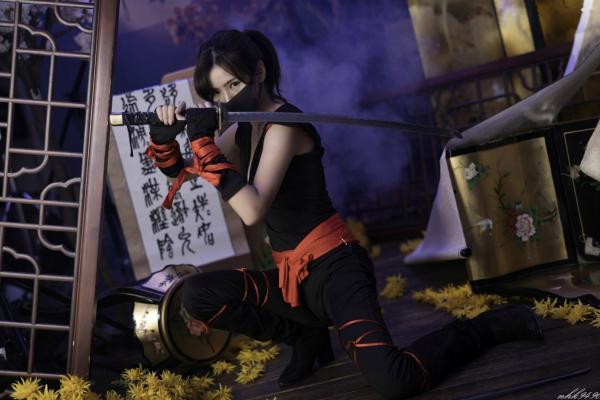    台湾正妹苏托托写真集：飒爽琴棚女侠与干练黑丝OL双风格，古风武侠与职场制服诱惑第5张图片