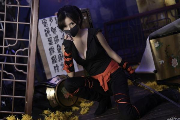    台湾正妹苏托托写真集：飒爽琴棚女侠与干练黑丝OL双风格，古风武侠与职场制服诱惑第6张图片