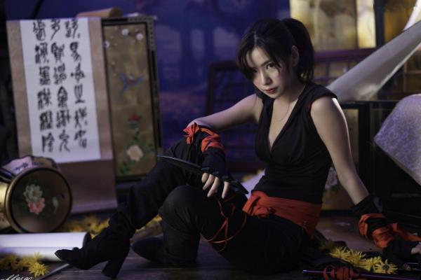    台湾正妹苏托托写真集：飒爽琴棚女侠与干练黑丝OL双风格，古风武侠与职场制服诱惑第16张图片